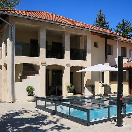 Mirage & Pool -
