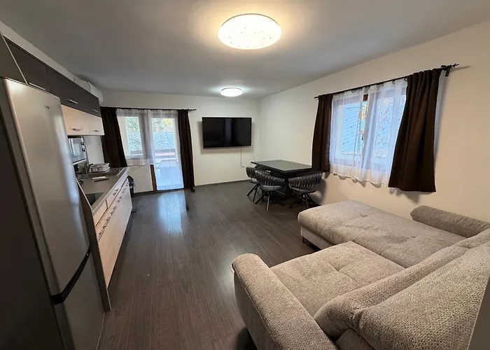 Mirage & Pool - Apartament *